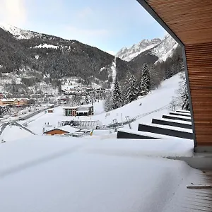 https://jolly-resort-ponte-di-legno.it-lombardy.com